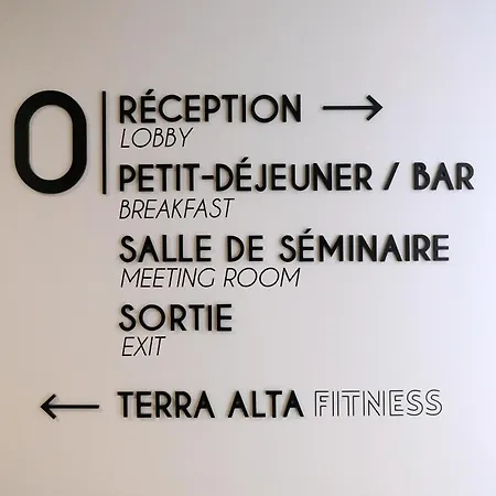 Western Terra Alta Airport Отель Перпиньан