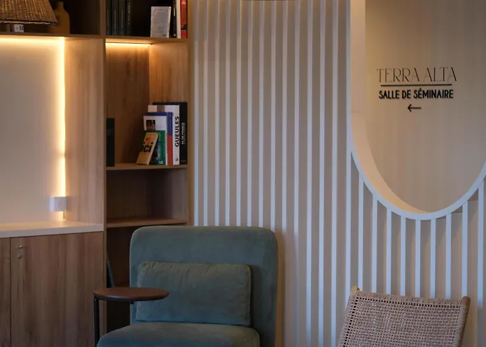 Отель Western Terra Alta Airport 3*
